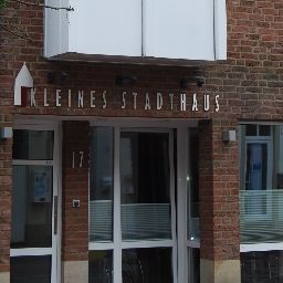 Außenansicht Kleines Stadthaus Fotos