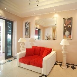 Hall Villa Katia Fotos