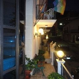 Exterior view Carriera Fotos
