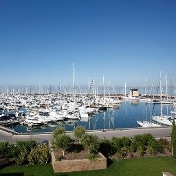 Exterior view Marina di Scarlino Y C & R Fotos