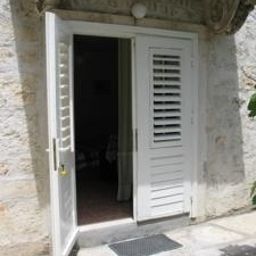 Room with balcony Garden's Apartments&Cottages Old Town Fotos