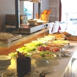 Buffet Vista Hotel Hanoi Fotos