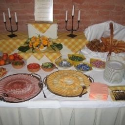 Buffet Koníček Fotos