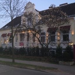 Vista esterna Berliner Hof Fotos