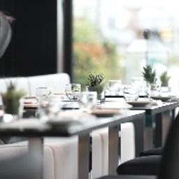 Restaurante Wyndham (ex Grand City Airport Hotel Stuttgart Messe) Fotos