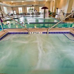 Бассейн Holiday Inn Express Hotel & Suites COLUMBUS - POLARIS PARKWAY Fotos
