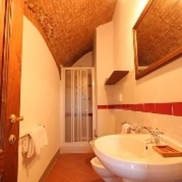Salle de bains Borgo Bottaia Fotos