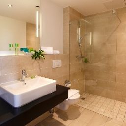 Bathroom Oversum Vitalresort Winterberg Fotos