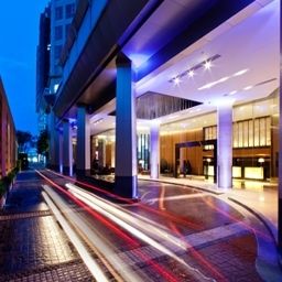 Vista esterna Anantara Bangkok Sathorn Fotos