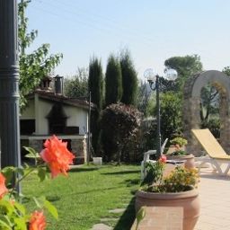 Фасад Nido Del Merlo B&B Fotos