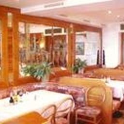 Salle du petit-déjeuner située dans le restaurant San Marco Fotos