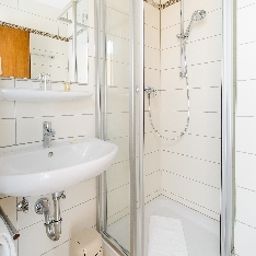 Camera da bagno Schatzberger Kurhotel Fotos