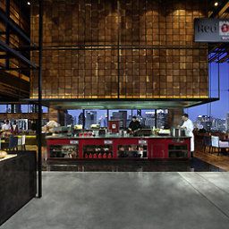 Frühstücksraum im Restaurant Sofitel So Bangkok Fotos