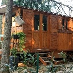 Widok z hotelu L'Orangerie Maison d'Hotes Fotos