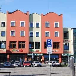 Vista exterior Lužan Fotos