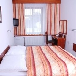  Lužan Fotos