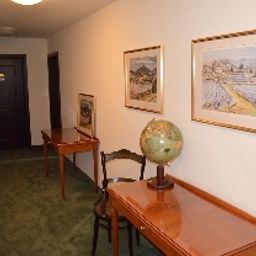 Interior view Sommers Kurhaus Kleinzschachwitz Schloss-gut-Hotel Fotos