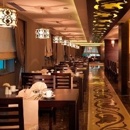 Breakfast room within restaurant Kempinski Hotel Badamdar Fotos
