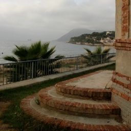 Widok z hotelu Le Poseidon Fotos