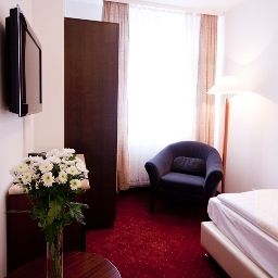 Room Prens Fotos