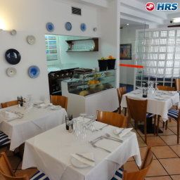 Frühstücksraum im Restaurant Residencial Amparo Fotos