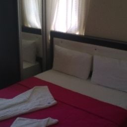 Room Madi Hotel Van Fotos
