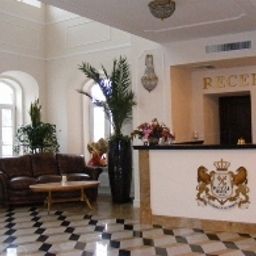 Empfang Royal Hotel Fotos