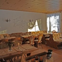 Frühstücksraum im Restaurant Märchenland Pension Fotos