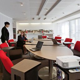 Salle de séminaires Novotel Lyon Confluence Fotos