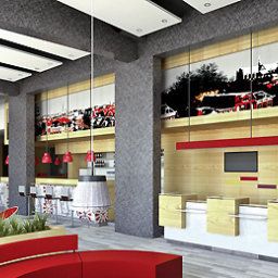 Salle du petit-déjeuner située dans le restaurant ibis Leiden Centre Fotos