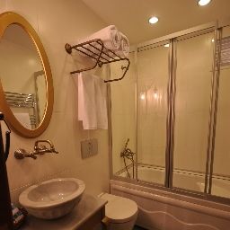 Bathroom Merial Fotos
