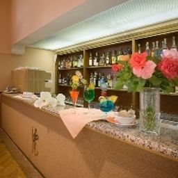 Bar Settentrionale Esplanade Fotos