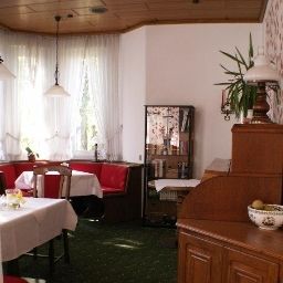 Breakfast room within restaurant Villa Holstein Hotel Pension Fotos
