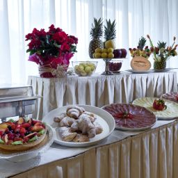 Buffet Grand Hotel Milano Malpensa Fotos