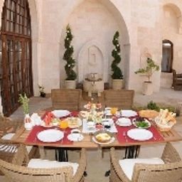 Breakfast room within restaurant Shmayaa Hotel Fotos