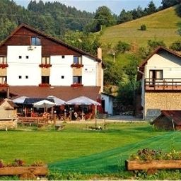 Vista esterna Podul Turcului Pensiunea Fotos