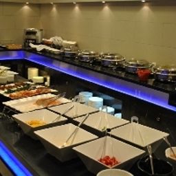 Buffet Sutton Fotos