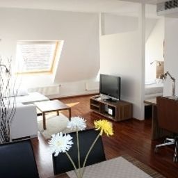  Royal Living Apartments Fotos