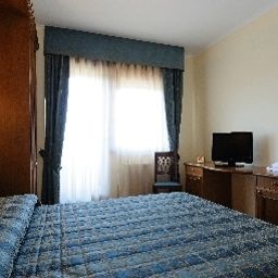 Pokój biznesowy Altea Suites Hotel & Residence Fotos