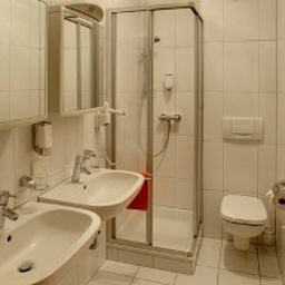 Camera da bagno Kurgarten Fotos