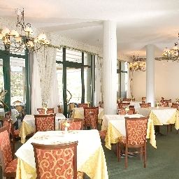 Salle du petit-déjeuner située dans le restaurant Bologna Le Siepi Fotos