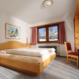 Camera Panoramahotel Alphubel Kidshotel Saas-Fee Fotos
