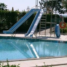 Piscina Karinzia Fotos