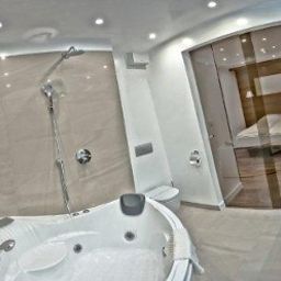 Cuarto de baño Jupiter Luxury Hotel Fotos