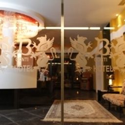 Hall Bel Conti Fotos