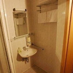 Badezimmer Elbinger Platz Fotos