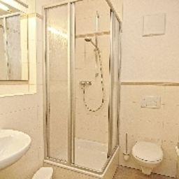 Camera da bagno Gruber Boardinghouse Fotos