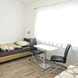  Gruber Boardinghouse Fotos