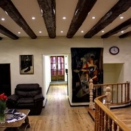 Hall Beaumonde Fotos