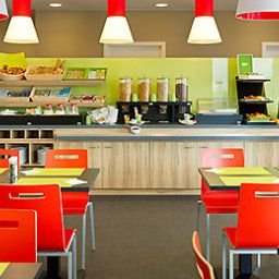 Salle du petit-déjeuner située dans le restaurant ibis Styles Zeebrugge Fotos
